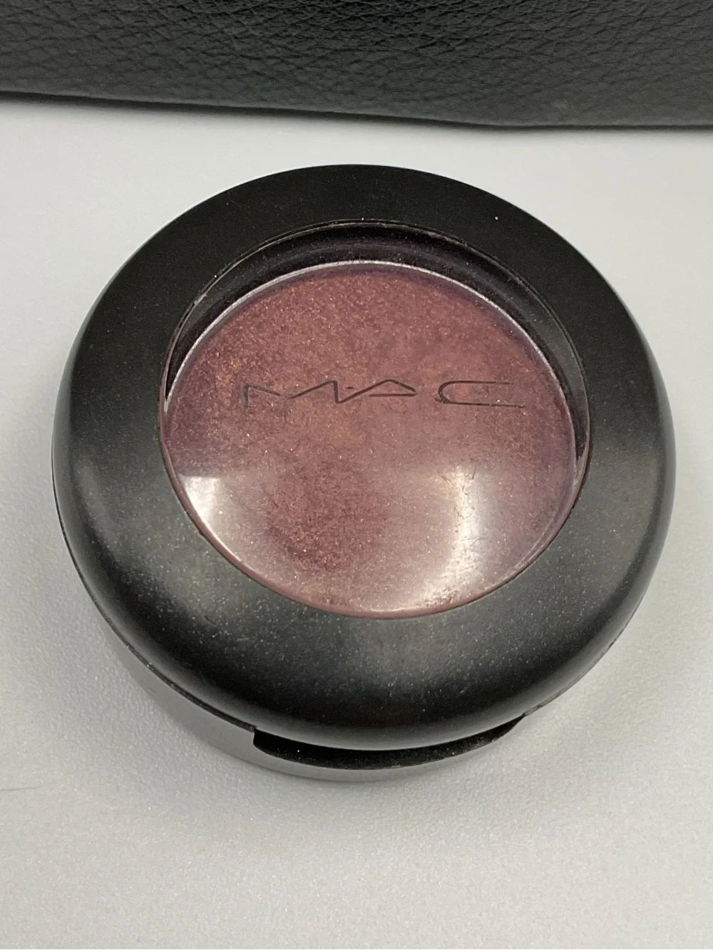 MAC Cosmetics Velvet Eyeshadow in Trax - Swatched &:Discontinued